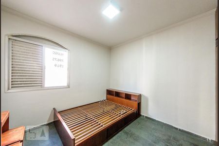 Quarto 2 de apartamento para alugar com 2 quartos, 52m² em Centro, Campinas