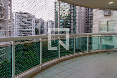 Varanda de apartamento para alugar com 4 quartos, 152m² em Barra da Tijuca, Rio de Janeiro