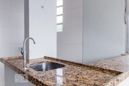 Detalhe cozinha de apartamento para alugar com 1 quarto, 40m² em Praia da Bandeira, Rio de Janeiro