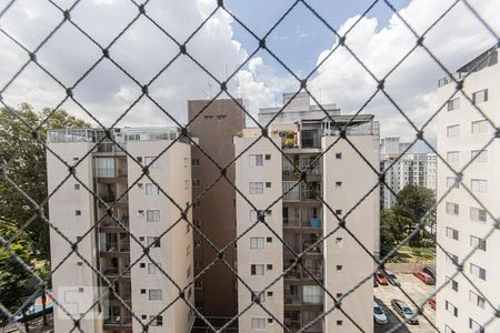 Vista Quarto 1 de apartamento à venda com 3 quartos, 119m² em Parque Tomas Saraiva, São Paulo