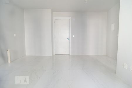 Sala de apartamento à venda com 2 quartos, 54m² em Harmonia, Canoas