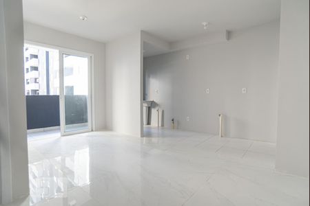 Sala de apartamento à venda com 2 quartos, 54m² em Harmonia, Canoas