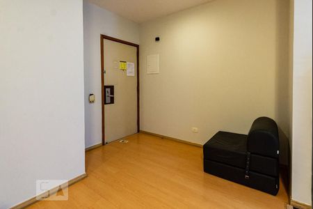 Hall de Entrada de apartamento para alugar com 2 quartos, 63m² em Leblon, Rio de Janeiro