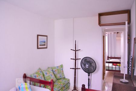 Quarto 1 de apartamento para alugar com 3 quartos, 76m² em Vargem Pequena, Rio de Janeiro