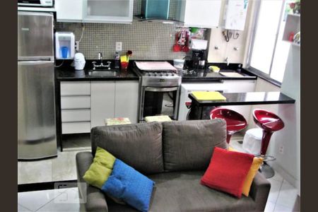 Sala de apartamento para alugar com 1 quarto, 28m² em Copacabana, Rio de Janeiro
