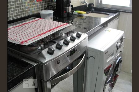 Cozinha de apartamento para alugar com 1 quarto, 28m² em Copacabana, Rio de Janeiro