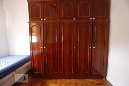 Quarto 1 de apartamento para alugar com 2 quartos, 70m² em Vila Buarque, São Paulo