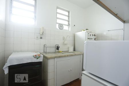 Cozinha de apartamento para alugar com 2 quartos, 70m² em Vila Buarque, São Paulo