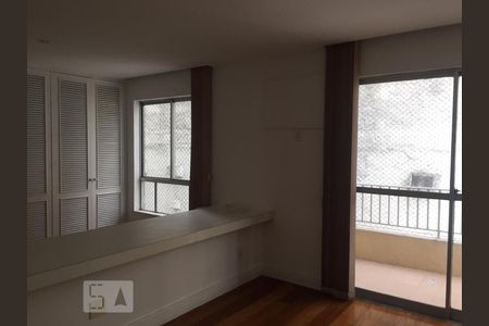 Sala de apartamento para alugar com 4 quartos, 190m² em Ingá, Niterói