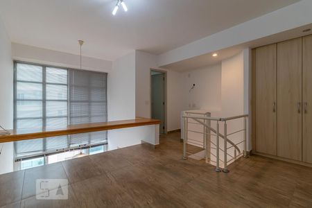 Suíte de apartamento para alugar com 1 quarto, 50m² em Alphaville Industrial, Barueri