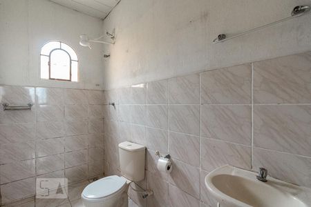 Banheiro de casa à venda com 1 quarto, 50m² em União, Belo Horizonte