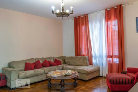 Sala de casa para alugar com 4 quartos, 223m² em Vila Santa Catarina, São Paulo