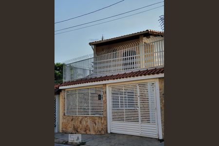 Frente da casa de casa à venda com 2 quartos, 180m² em Jardim Rosa de Franca, Guarulhos