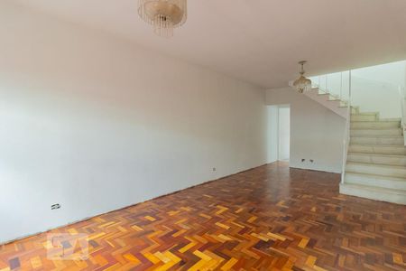 Sala de casa à venda com 3 quartos, 160m² em Campo Belo, São Paulo
