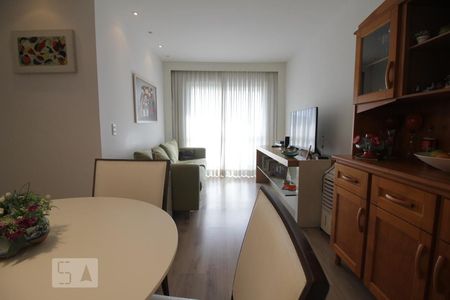 Sala de apartamento para alugar com 2 quartos, 61m² em Vila Andrade, São Paulo