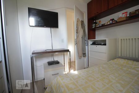 Quarto de apartamento para alugar com 2 quartos, 61m² em Vila Andrade, São Paulo