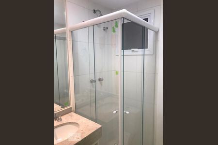 Banheiro de kitnet/studio para alugar com 1 quarto, 32m² em Bela Vista, São Paulo