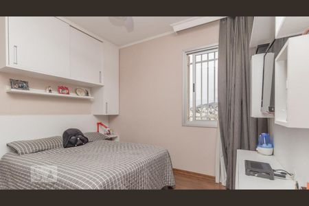 Quarto de apartamento para alugar com 3 quartos, 70m² em Santa Efigênia, Belo Horizonte