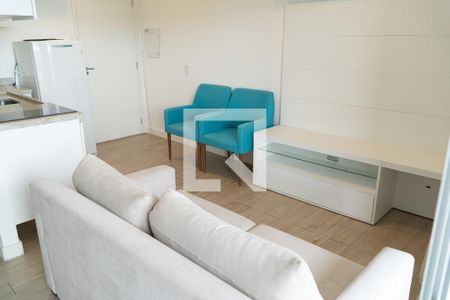 Sala de kitnet/studio para alugar com 1 quarto, 41m² em Real Parque, São Paulo