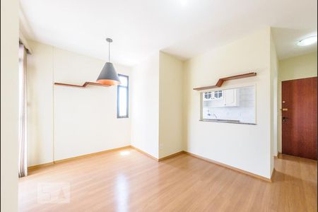 Sala de apartamento para alugar com 1 quarto, 45m² em Botafogo, Campinas