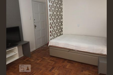 Dormitório de apartamento à venda com 1 quarto, 27m² em Farroupilha, Porto Alegre