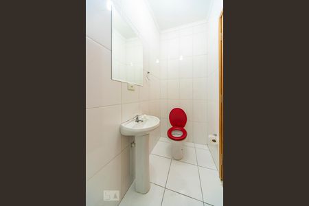 Banheiro  de apartamento à venda com 2 quartos, 39m² em Vila Valparaíso, Santo André