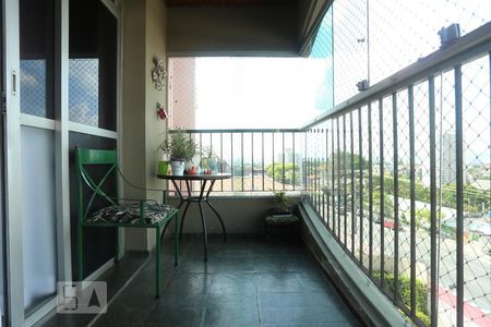 Sacada de apartamento à venda com 3 quartos, 112m² em Vila Nova Alba, São Paulo