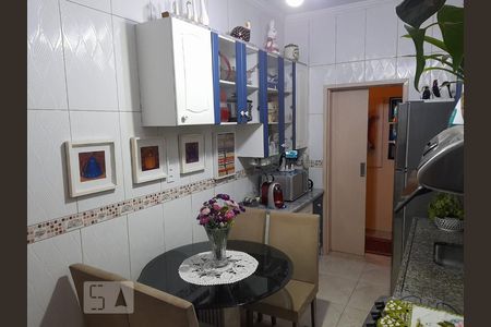 Cozinha de apartamento à venda com 2 quartos, 95m² em Vila Buarque, São Paulo