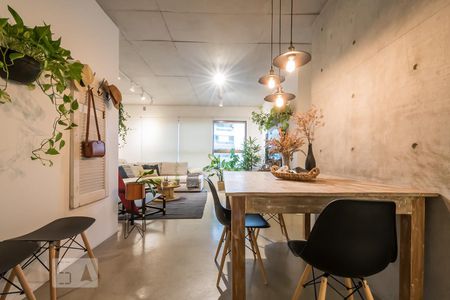 Sala de Jantar de apartamento para alugar com 1 quarto, 75m² em Jardim das Acácias, São Paulo