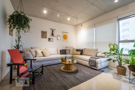 Sala de apartamento para alugar com 1 quarto, 75m² em Jardim das Acácias, São Paulo