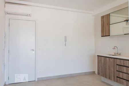 Sala e Cozinha de apartamento à venda com 1 quarto, 35m² em Vila Madalena, São Paulo