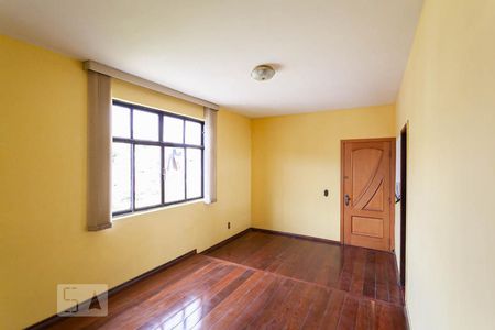 Sala de apartamento à venda com 3 quartos, 120m² em Santa Efigênia, Belo Horizonte