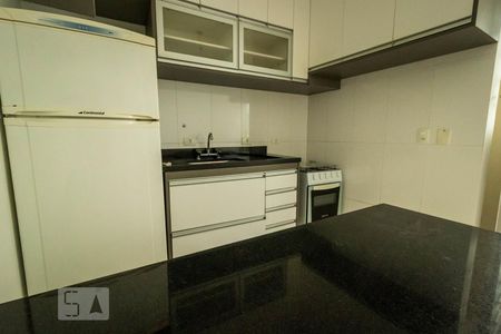 Cozinha de casa para alugar com 1 quarto, 30m² em Vila Prudente, São Paulo