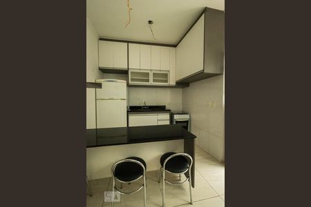 Cozinha de casa para alugar com 1 quarto, 30m² em Vila Prudente, São Paulo