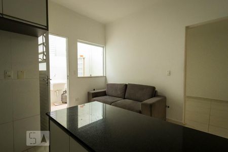 Sala de casa para alugar com 1 quarto, 30m² em Vila Prudente, São Paulo