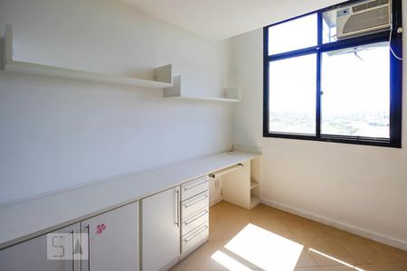 Suíte 1 de apartamento para alugar com 2 quartos, 123m² em Recreio dos Bandeirantes, Rio de Janeiro