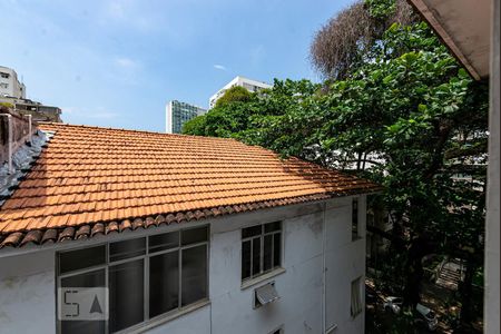 Vista do  Corredor de apartamento para alugar com 2 quartos, 62m² em Leblon, Rio de Janeiro