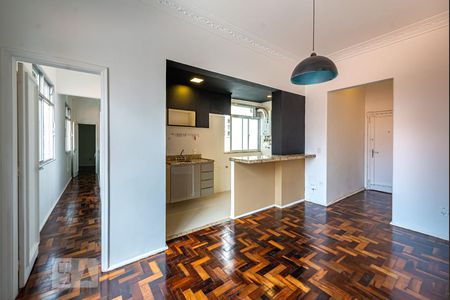 Sala de apartamento para alugar com 2 quartos, 62m² em Leblon, Rio de Janeiro