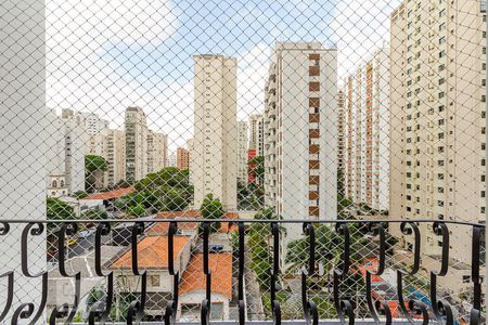 Vista de apartamento à venda com 2 quartos, 90m² em Moema, São Paulo