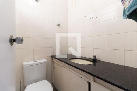 Lavabo de casa para alugar com 5 quartos, 340m² em Liberdade, São Paulo