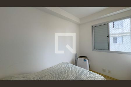 Quarto 1 de apartamento para alugar com 3 quartos, 69m² em Jardim Aeroporto, São Paulo