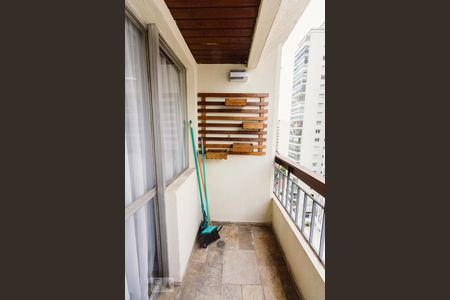 Varanda de apartamento para alugar com 2 quartos, 64m² em Vila Anglo Brasileira, São Paulo