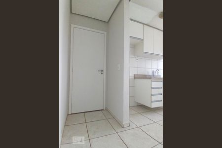 Hall de Entrada  de apartamento para alugar com 2 quartos, 45m² em Taguatinga Norte (taguatinga), Brasília