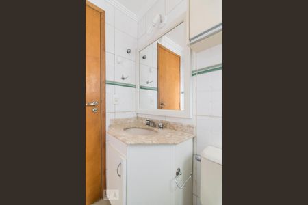 Banheiro de apartamento à venda com 3 quartos, 95m² em Vila Valparaíso, Santo André