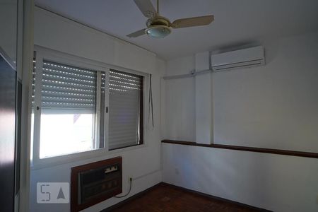 Suite 1 de apartamento para alugar com 2 quartos, 117m² em Petrópolis, Porto Alegre