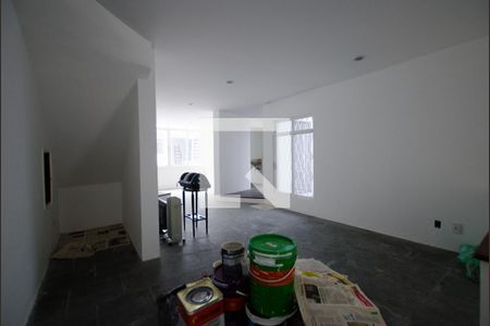 Sala de casa à venda com 3 quartos, 230m² em Aclimação, São Paulo
