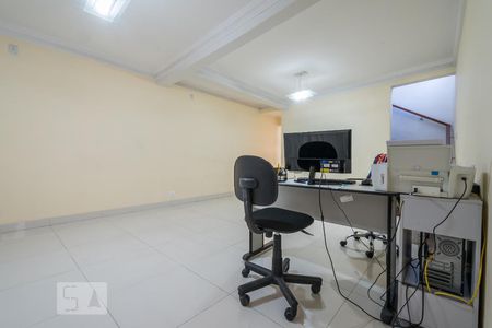 Sala de casa à venda com 4 quartos, 130m² em Vila Isa, São Paulo