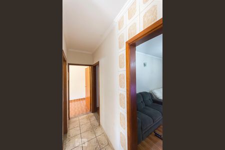 Corredor de casa à venda com 3 quartos, 117m² em Vila Paraíso, Campinas
