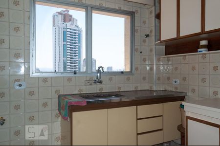 Cozinha de apartamento à venda com 2 quartos, 79m² em Vila Regente Feijó, São Paulo