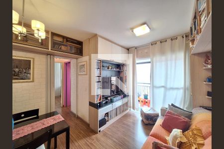 Apartamento à venda com 48m², 2 quartos e 1 vagaSala